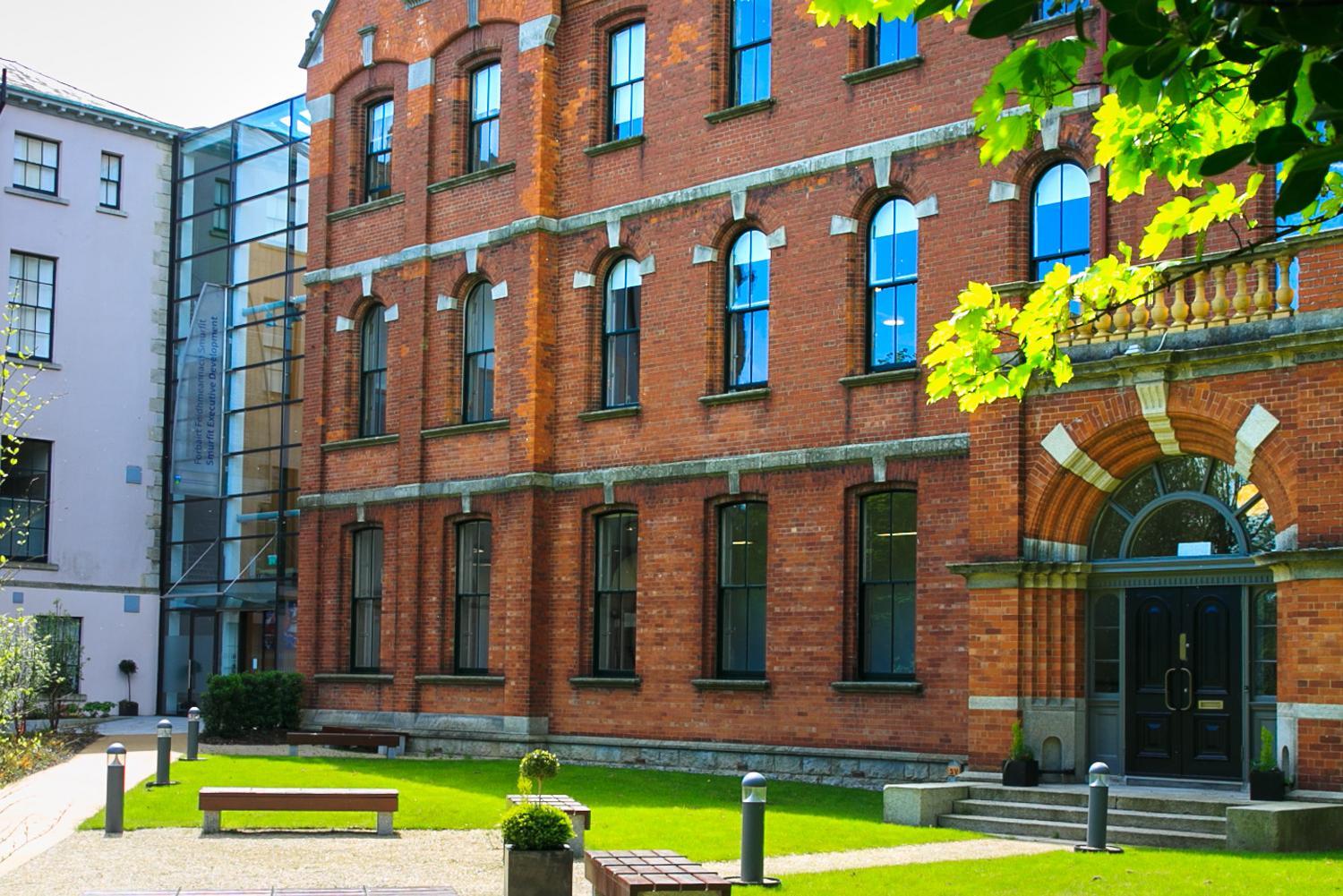 UCD Smurfit Executive Development